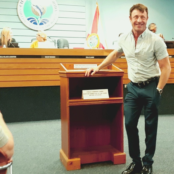 Meet your Posher, David - Picture 2 of 3